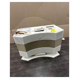 BOSE WAVE RADIO W/REMOTE