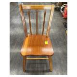 VINTAGE SOLID  WOOD CHAIR