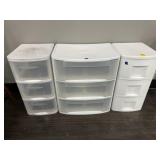 3 PLASTIC ORGANIZERS