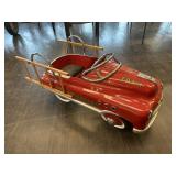 VINTAGE CHILDRENS PEDAL CAR FIRE ENGINE