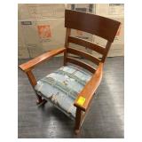 ROCKING CHAIR