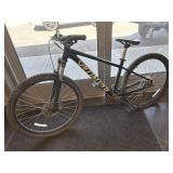 SPECIALIZED STOUT MOUNTAIN BIKE