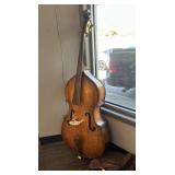 UPRIGHT BASS