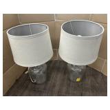 2 TABLE LAMPS
