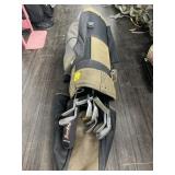 ACCU-FLOW GOLF CLUBS W/BAG