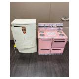 VINTAGE METAL TOY STOVE & REFRIGERATOR