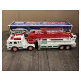 HESS BATTERY OPERATED FIRE ENGINE