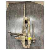 VINTAGE VISE