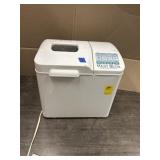 WESTBEND BREAD MAKER