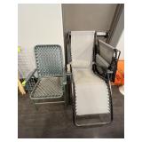 2 FOLDING LOUNGE CHAIRS