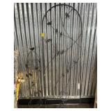 METAL YARD ART