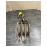 3 SHEEVE METAL BLOCK