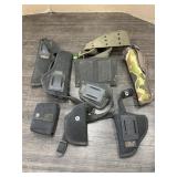 NYLON HOLSTERS & POUCHES