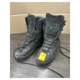 DANNER SIZE 9 BOOTS