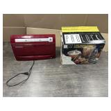 FOOD SAVER VACCUM SEALER W/VACCUM CANNISTER SET