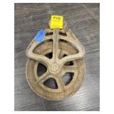 VINTAGE PULLEY