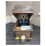 VINTAGE EDISON CYLINDER PHONOGRAPH