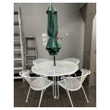 METAL PATIO TABLE W/4 CHAIRS & UMBRELLA