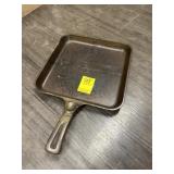 WAGNER WARE CAST IRON SKILLET