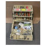 TACKLE BOX W/TACKLE