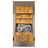 TACKLE BOX W/TACKLE