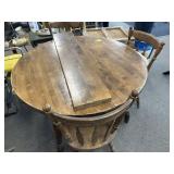 SOLID WOOD TABLE W/1 LEAF & 4 CHAIRS