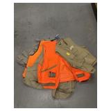 6 HUNTING VESTS SIZE XL