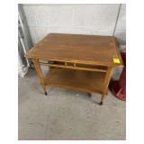 VINTAGE SOLID WOOD ENDTABLE