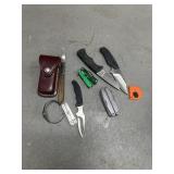 KNIVES & MULTI-TOOLS