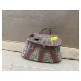 VINTAGE FISHING CREEL