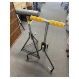 2 ROLLER GUIDES