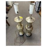 2 VINTAGE LAMPS