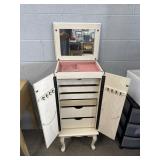 JEWELRY BOX