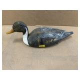 CARVED WOODEN DUCK