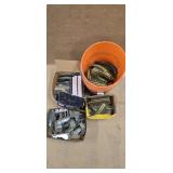 LARGE LOT OF FRAMING NAILS & BOX OF JOIST BRACKET