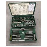 TAP & DIE SET