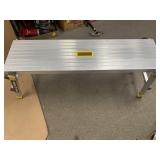 GORILLA LADDER WORKING PLATFORM