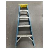 5' FIBERGLASS LADDER