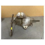 LARGE BENCH VISE