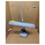 VINTAGE DESKLAMP