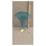 VINTAGE BLENKO ART GLASS FAN VASE