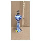 VINTAGE OIL LAMP-NO FLUME