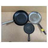 CAST IRON GRIDDLE & 2 COOKING PANS