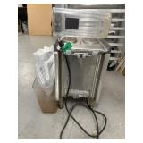 CHILLED BEVERAGE DISPENSOR