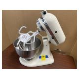 KITCHENAID MIXER W/ATTACHEMENTS