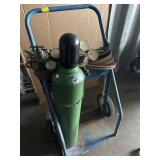 OXYGEN TANK, TORCH TIP W/REGULATOR & CART