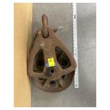 LARGE ROPE MASTER #212TR METAL PULLEY
