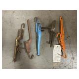 CHAIN TENSIONERS
