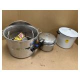 PRESSURE COOKER & 2 STOCK POTS
