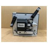 VINTAGE BELL & HOWELL AUTO LOAD PROJECTOR